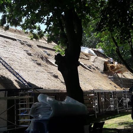 Farmer'S Suite Prinsenbeek ภายนอก รูปภาพ